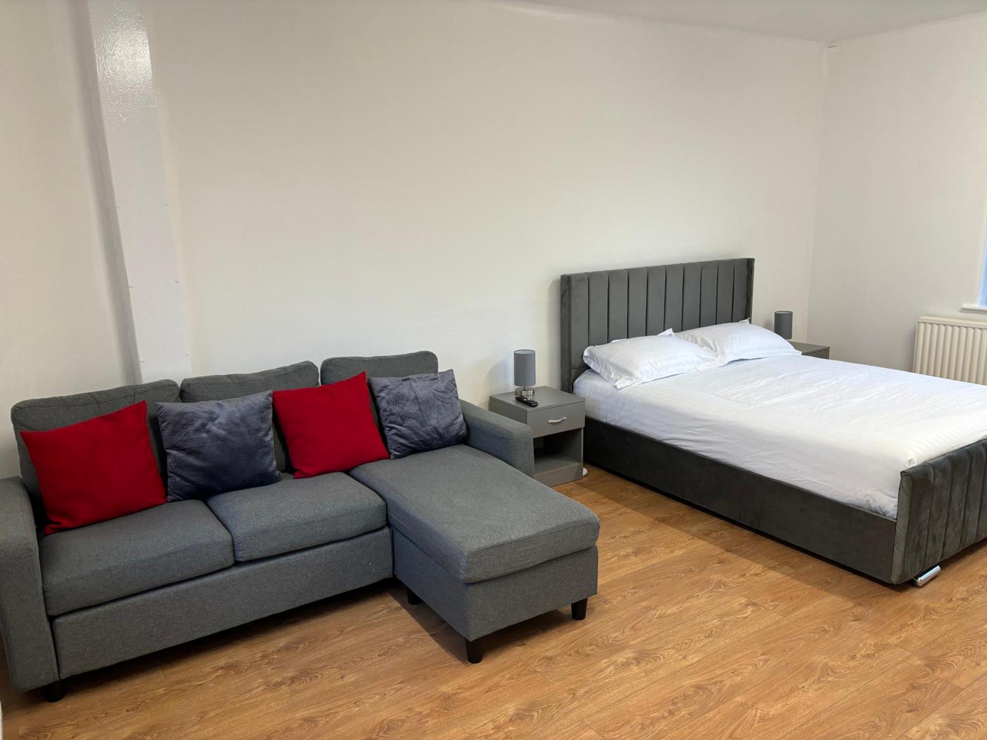 Del Apartment Warrington